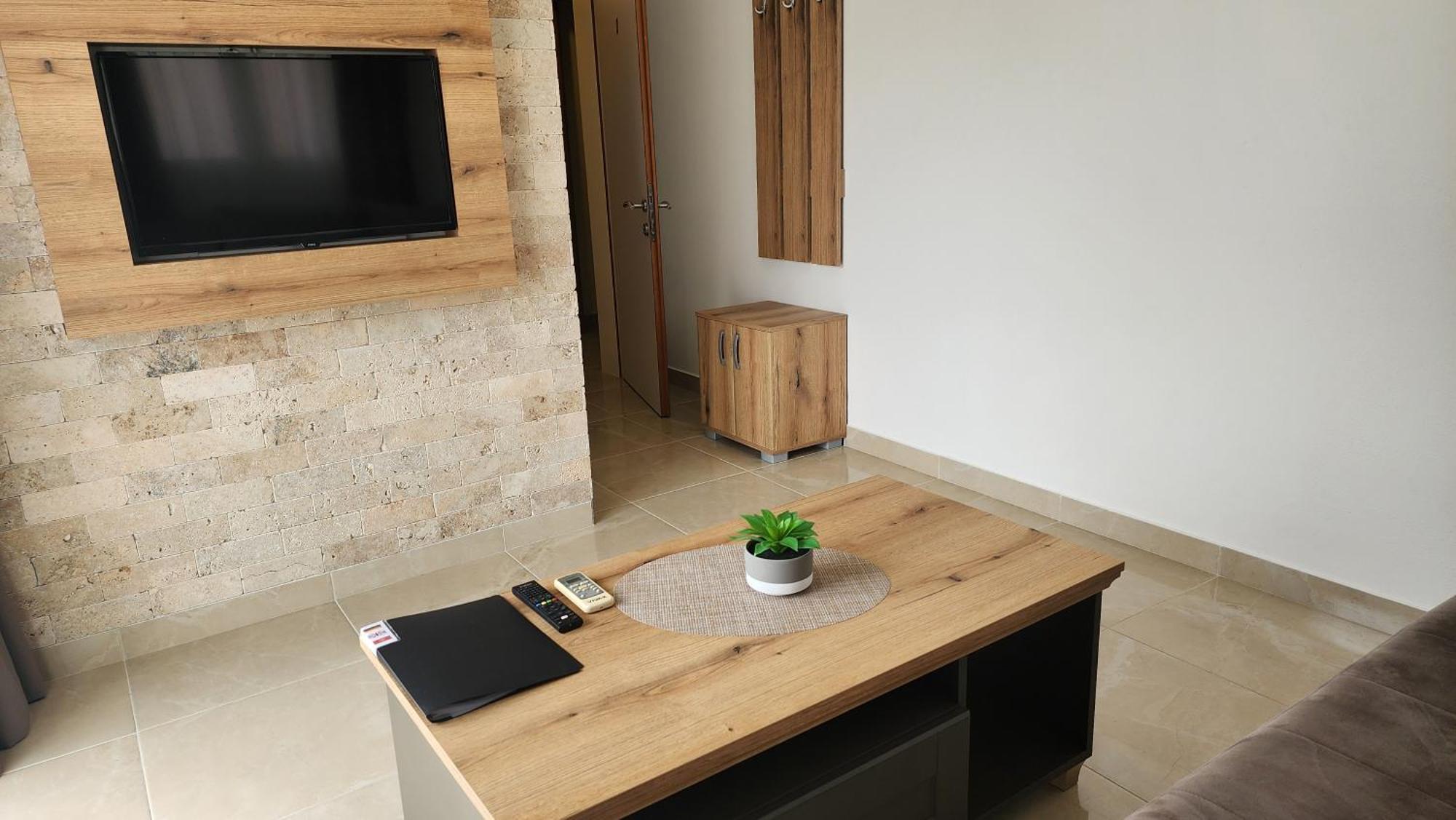 "House Muenster" Bed&Breakfast - Ulcinj Долішній Штой Номер фото